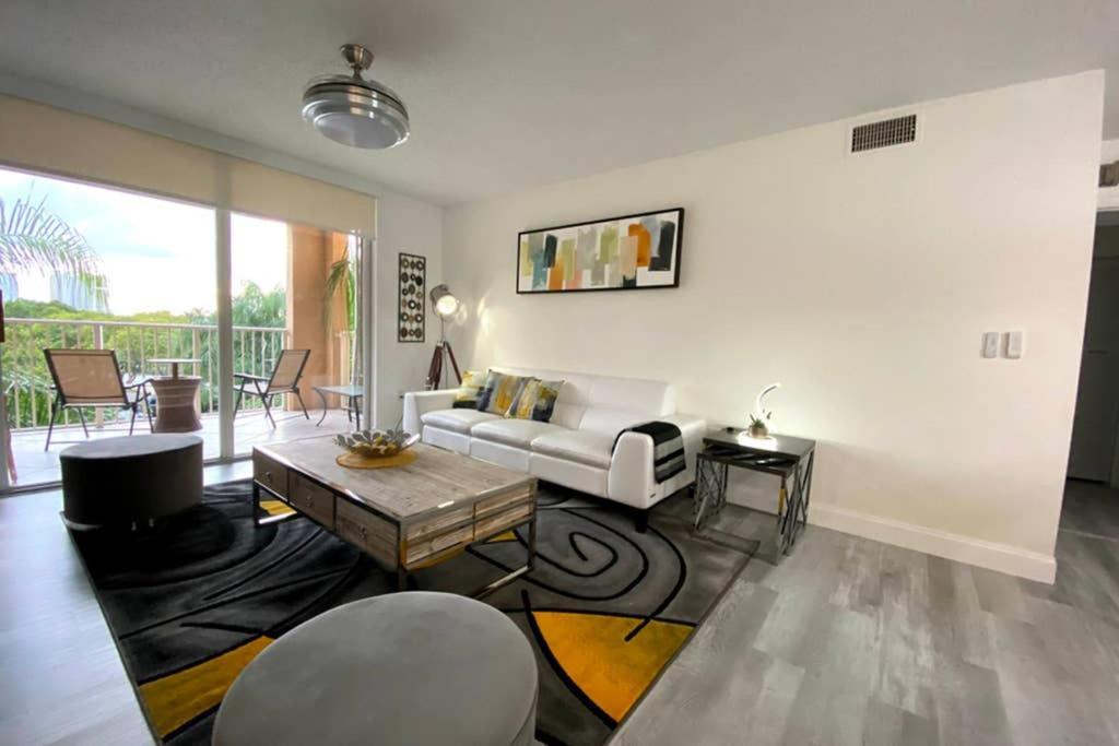 Yacht Club At Aventura 2 Bed 2 Bath Luxurius Cozy Brand New 2020 Apartman Kültér fotó