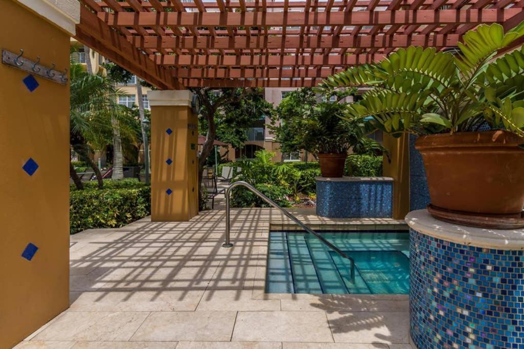 Yacht Club At Aventura 2 Bed 2 Bath Luxurius Cozy Brand New 2020 Apartman Kültér fotó