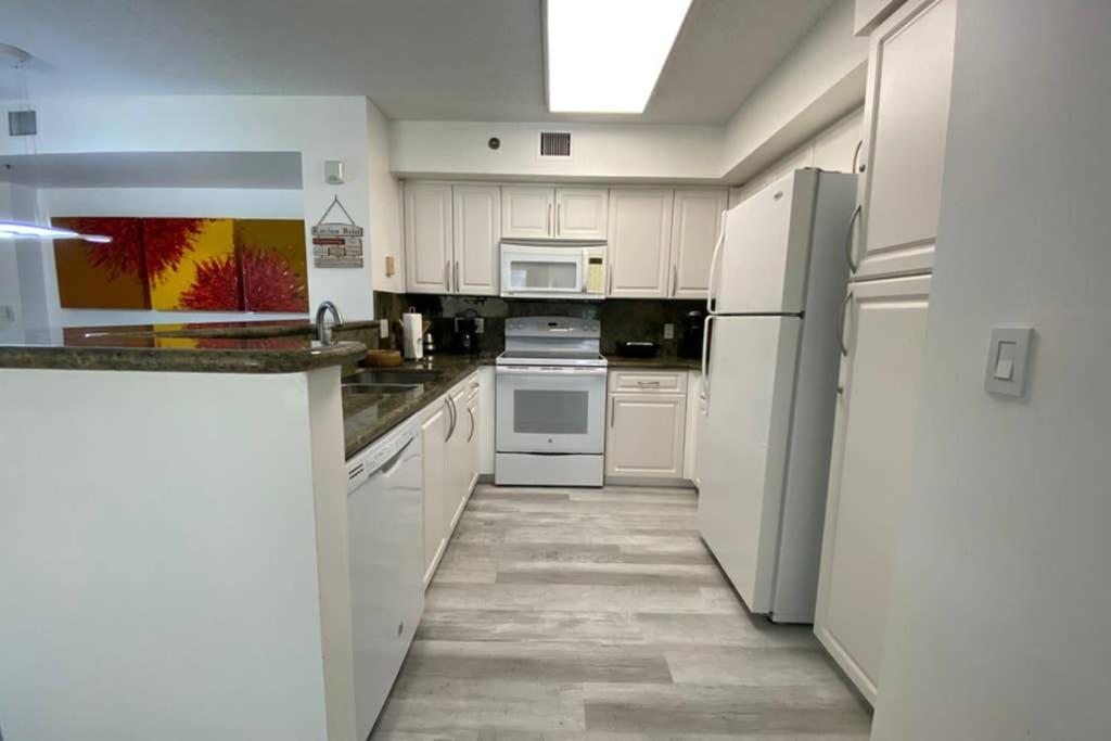 Yacht Club At Aventura 2 Bed 2 Bath Luxurius Cozy Brand New 2020 Apartman Kültér fotó